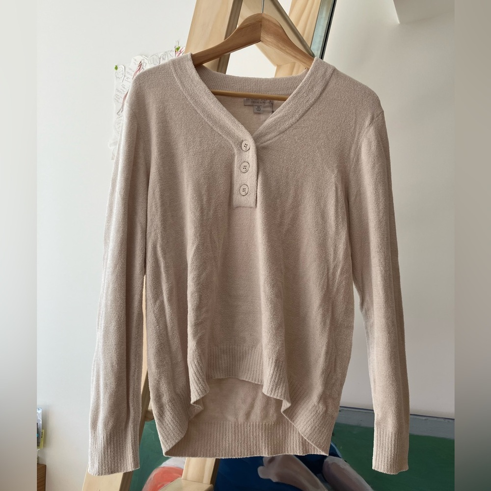Brand new Barefoot Dreams cozy sweater